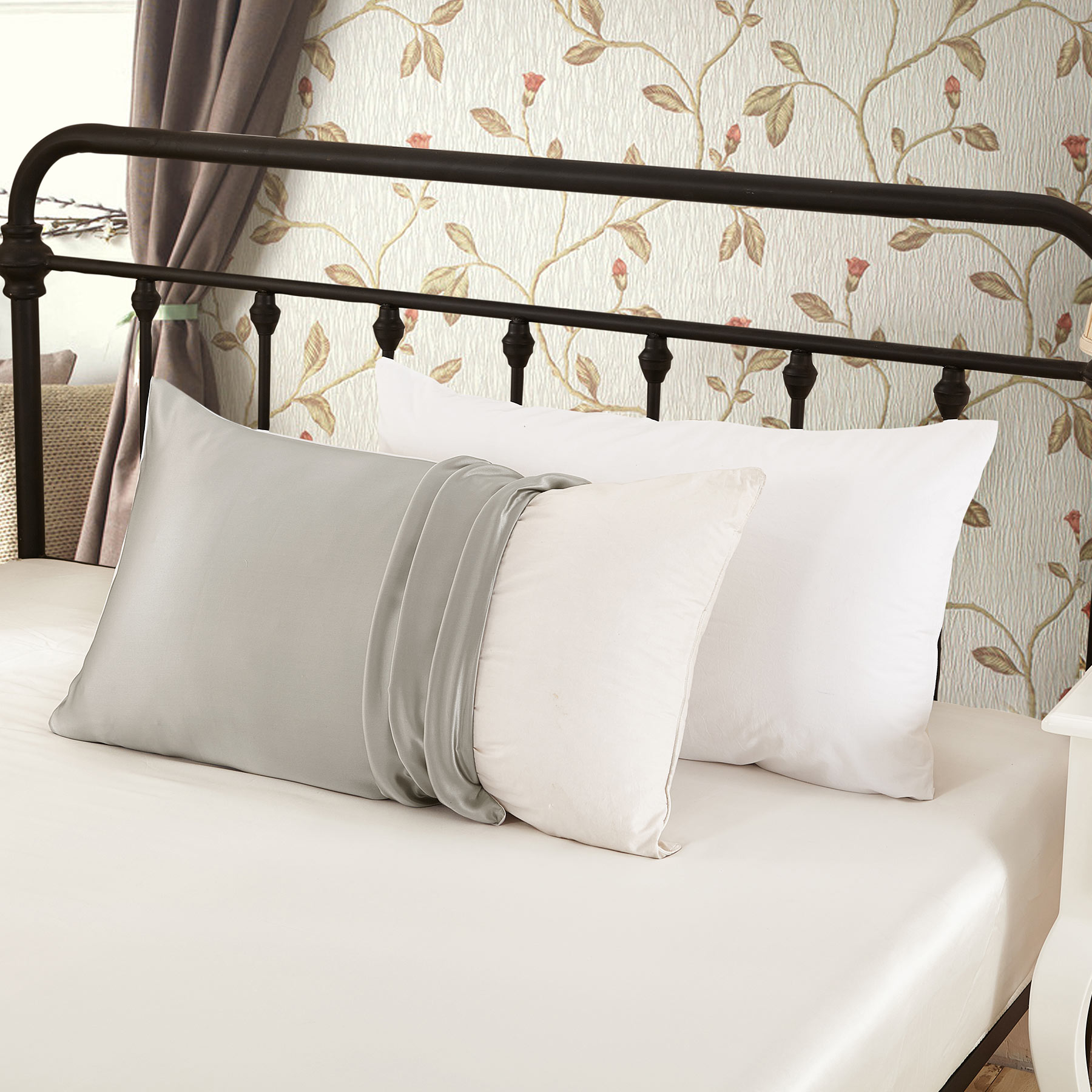 LILYSILK Sarung Bantal Sutra d - Hair Care Hospital ulasan dan harga